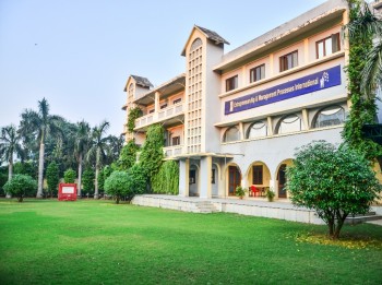 MBA Colleges in Delhi